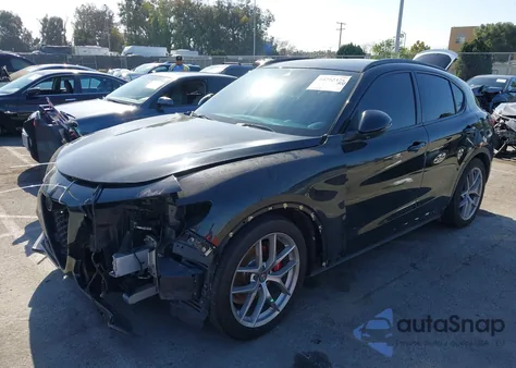 2018 Alfa Romeo Stelvio Ti Sport Awd z USA, uszkodzony, nr VIN ZASFAKNNXJ7B73323